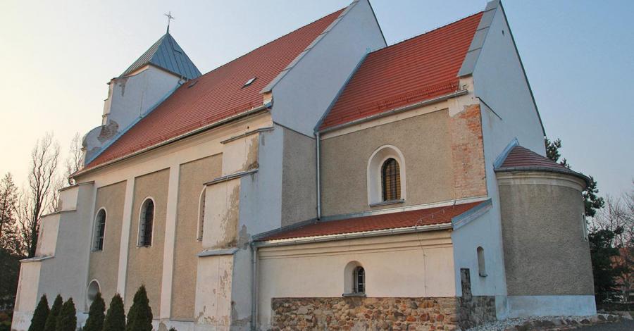 Kościół w Pakosławicach - zdjęcie