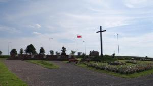 Kopiec Ziemia Polaków w Kończewicach - zdjęcie