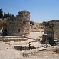 ruiny Hierapolis,brama do miasta, Danusia