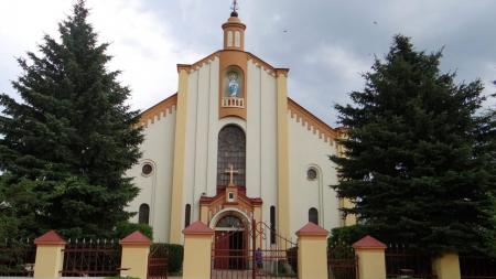 Kościół w Waniewie - zdjęcie