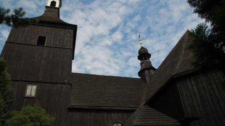 Drewniany kościół w Ligockiej Kuźni - zdjęcie