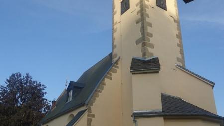 Kościół w Staniszowie - zdjęcie