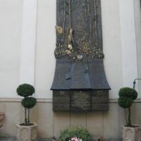 Epitafium Smoleńskie umieszczone przed wejściem do Kaplicy Matki Boskiej Częstochowskiej na Jasnej Górze, Danuta