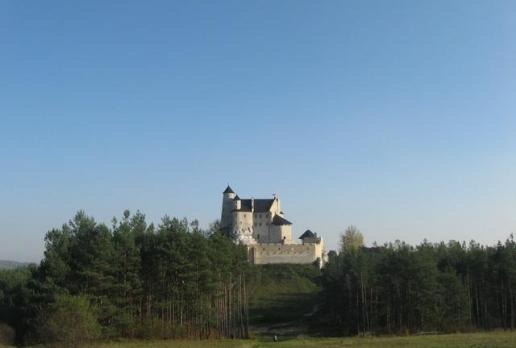 Odbudowany zamek w Bobolicach wyłonił się jak na prawdziwą warownię przystało, Danuta
