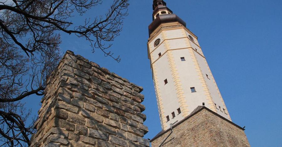 Wieża Ratuszowa w Strzelinie - zdjęcie
