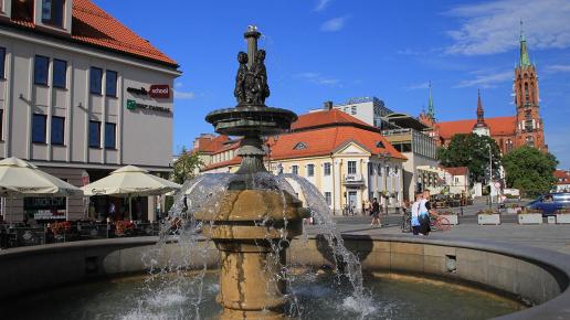 Białystok fontanna na rynku