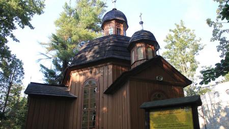 Drewniany kościół w Krynicy Zdroju - zdjęcie