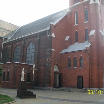 Kościół Św. Piotra i Pawła w Świętochłowicach