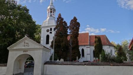 Kościół w Ostromecku - zdjęcie