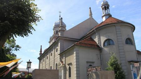 Kościół w Sulmierzycach - zdjęcie