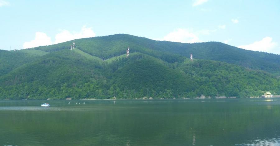 Międzybrodzie Bialskie - jezioro, góry i elektrownia - zdjęcie