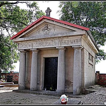 Kaplica na cmentarzu w Papowie Toruńskim, Marcin_Henioo