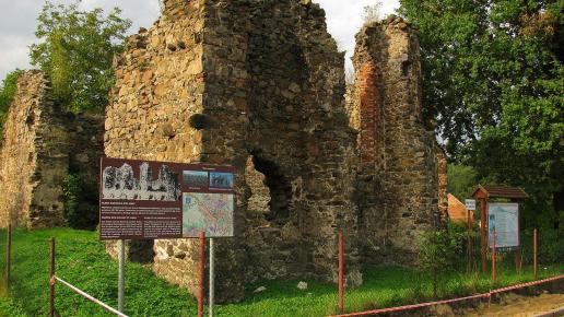 Ruiny kościoła Św. Anny w Świebodzicach