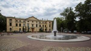 Pałac Dernałowiczów w Mińsku Mazowieckim - zdjęcie