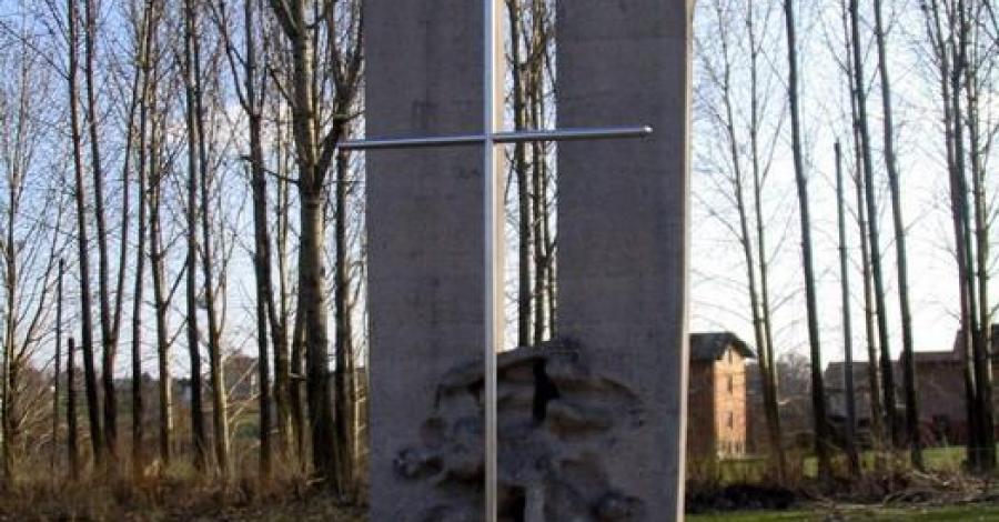 Pomnik Ofiar Szybu Reden w Radlinie - zdjęcie