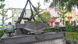 Pomnik Powstańców w Pobiedziskach - zdjęcie