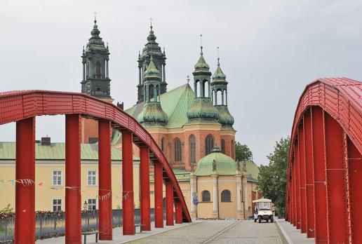 Katedra w Poznaniu z Mostu Jordana