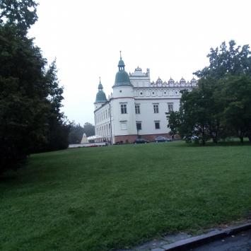 Zamek w Baranowie Sandomierskim, Jola