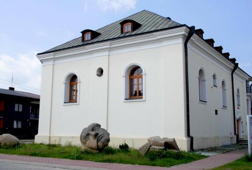 Józefów Roztoczański - synagoga, Magdalena