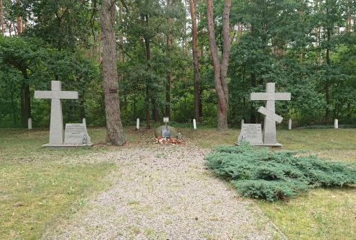 Cmentarz wojenny w Wysokim Kole, Mariusz