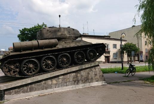 Pomnik czołgu T-34 w Skierniewicach, Mariusz