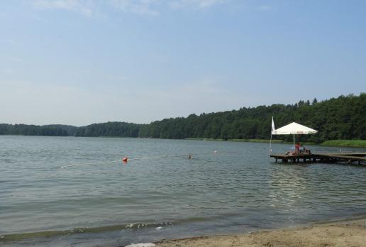 jezioro Szeląg Mały, plaża w Starych Jabłonkach, Joanna
