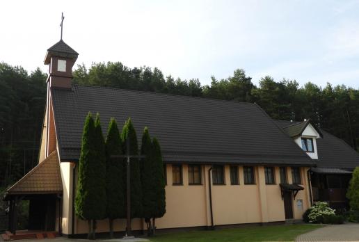 Pluski - kościół św. Jana Chrzciciela, Joanna
