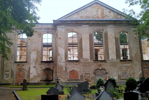 Miłków - ruina ewangelickiego kościoła, Magdalena