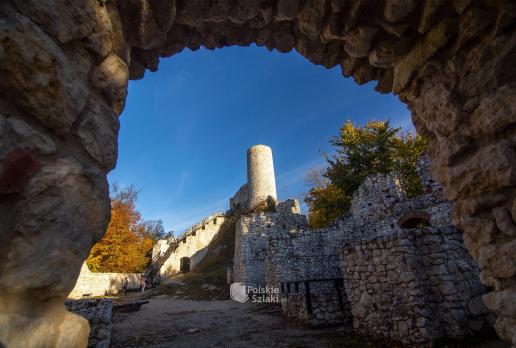 Zamek Pilcza w Smoleniu, uratowany w ostatnich latach przed zawaleniem