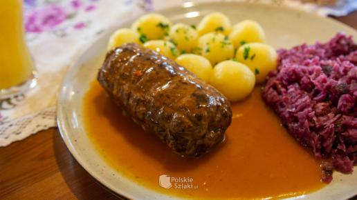 Rolada, kluski i modro kapusta - tradycyjny obiad śląski
