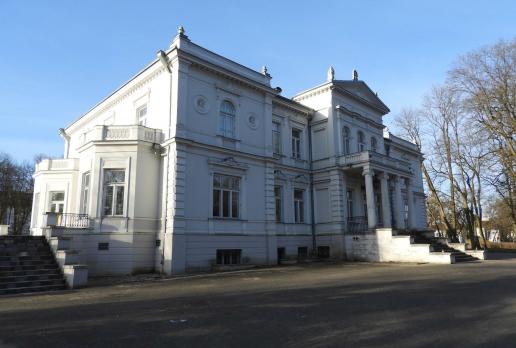 Pałac Lubomirskich, Joanna