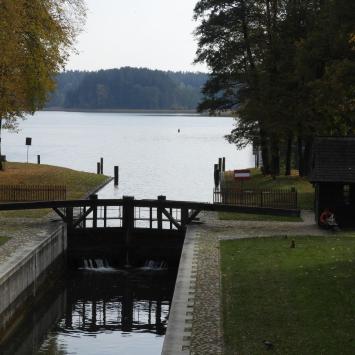 Śluza Przewięź + ścieżka dydaktyczna Jezioro Kalejty, czyli Kanał Augustowski+ - zdjęcie